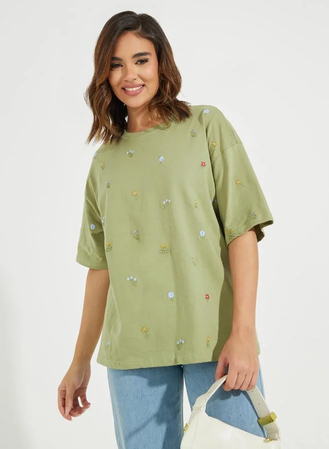 Styli Styli Oversized All Over Floral Embroidered Front T-Shirt